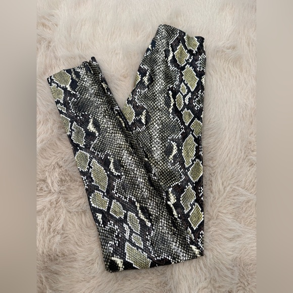 NWOT Commando Neon Snake Print Faux Leather Leggings S High Rise Tummy Control - Picture 4 of 7